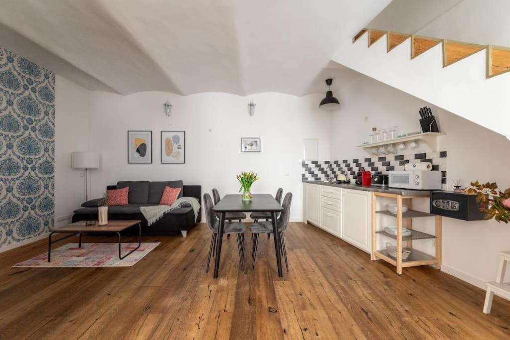 Cozy 1Br Duplex Near Center By Hm Viena Exterior foto